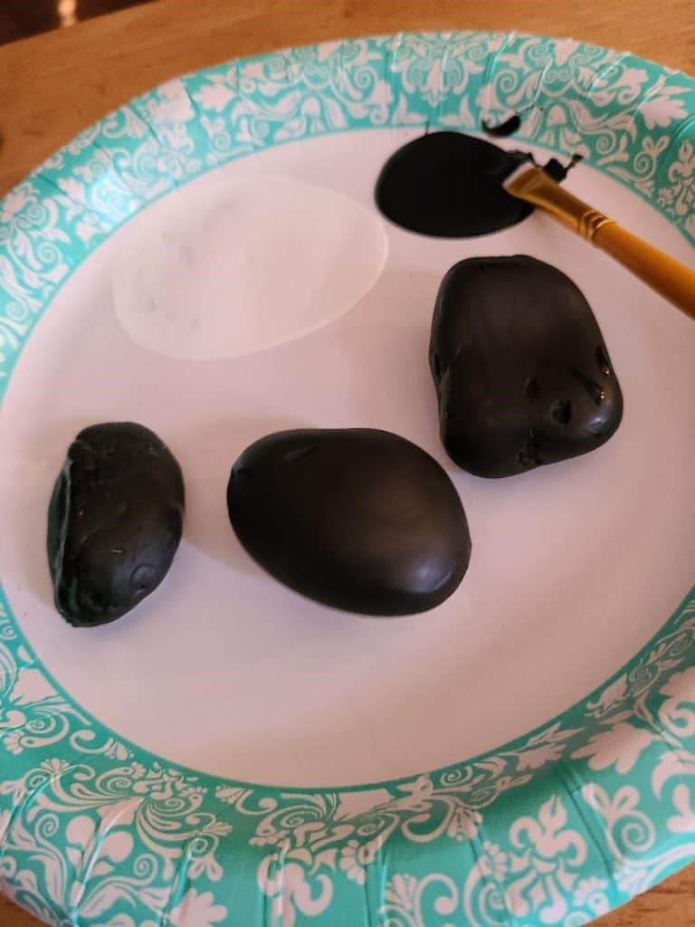 Penguin Rock Paint Back