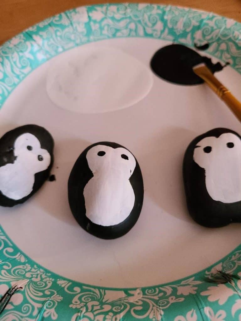 Penguin Rock Paint Body