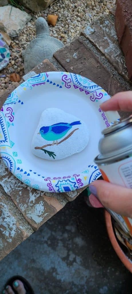 Rock stencil sealing bird stencil
