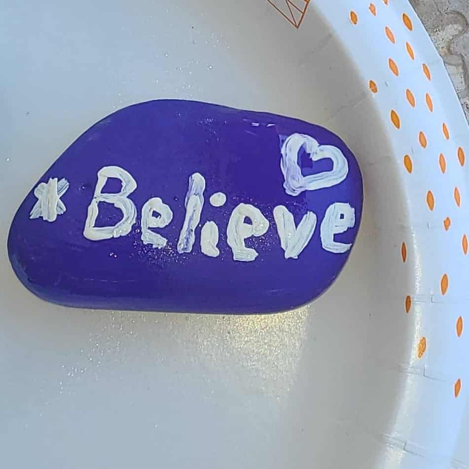 Kindness Rocks Bs - sealing your rock