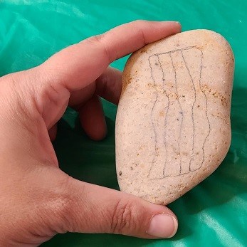 Bacon and Eggs Painted Rocks - Drawing the Images on the Rocks