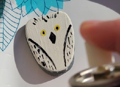 A Fun and Easy Owl Painted Rock – Snowy Owl