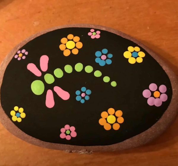 Easy DIY Dragonfly Rock Painting for Beginners by Paint Momma