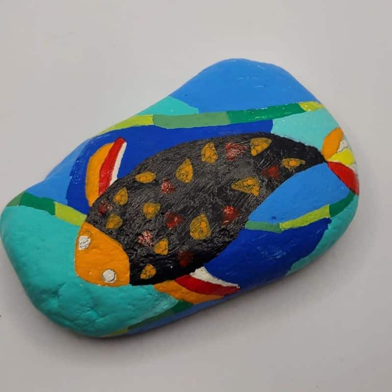 fish rock painting image 3e