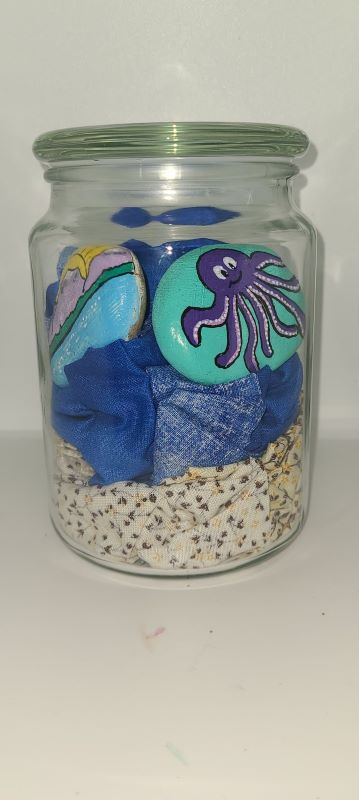 Displaying Rocks in Glass Jar