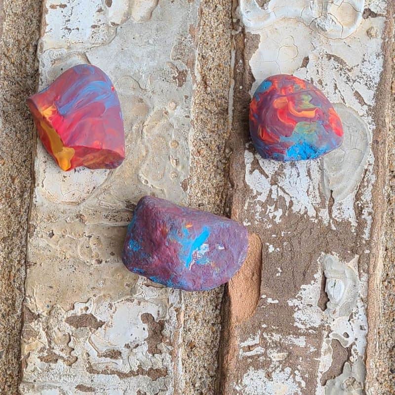 3 Shake Painted Rocks