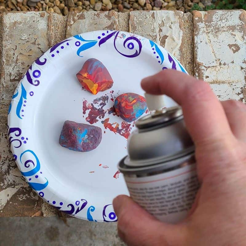 sealing the shake painted rocks